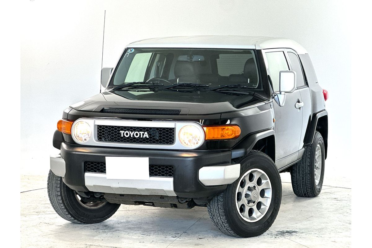 2012 Toyota FJ Cruiser GSJ15R