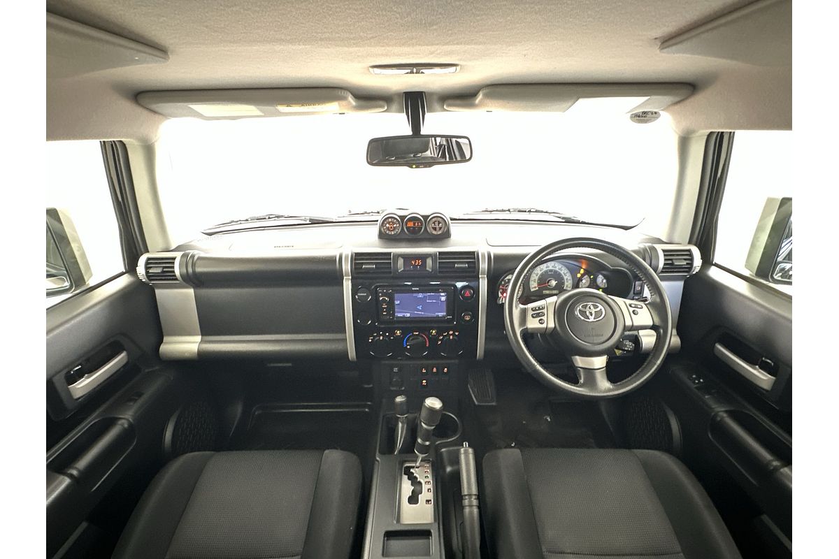 2012 Toyota FJ Cruiser GSJ15R