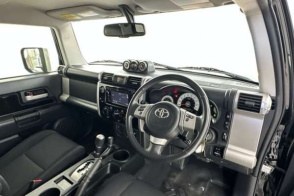 2012 Toyota FJ Cruiser GSJ15R