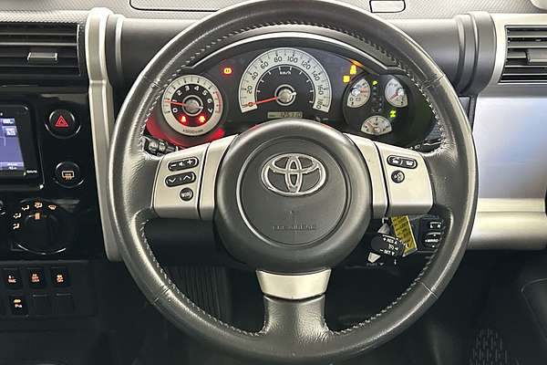 2012 Toyota FJ Cruiser GSJ15R