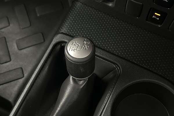 2012 Toyota FJ Cruiser GSJ15R