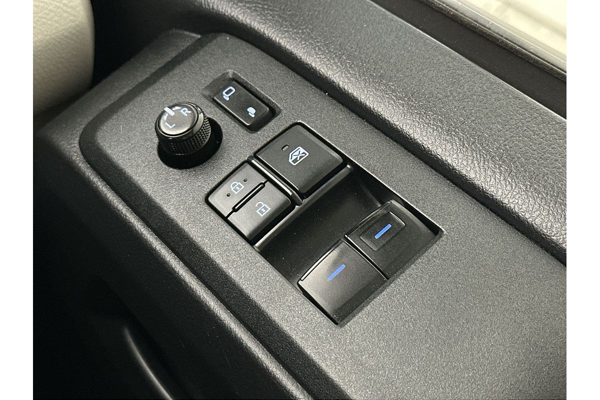 2022 Toyota Hiace GDH320R ELWB