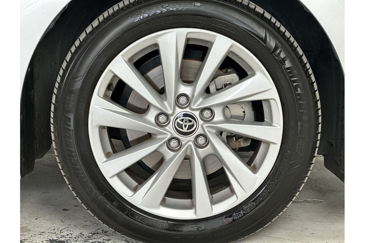 2024 Toyota Camry Ascent AXVH70R