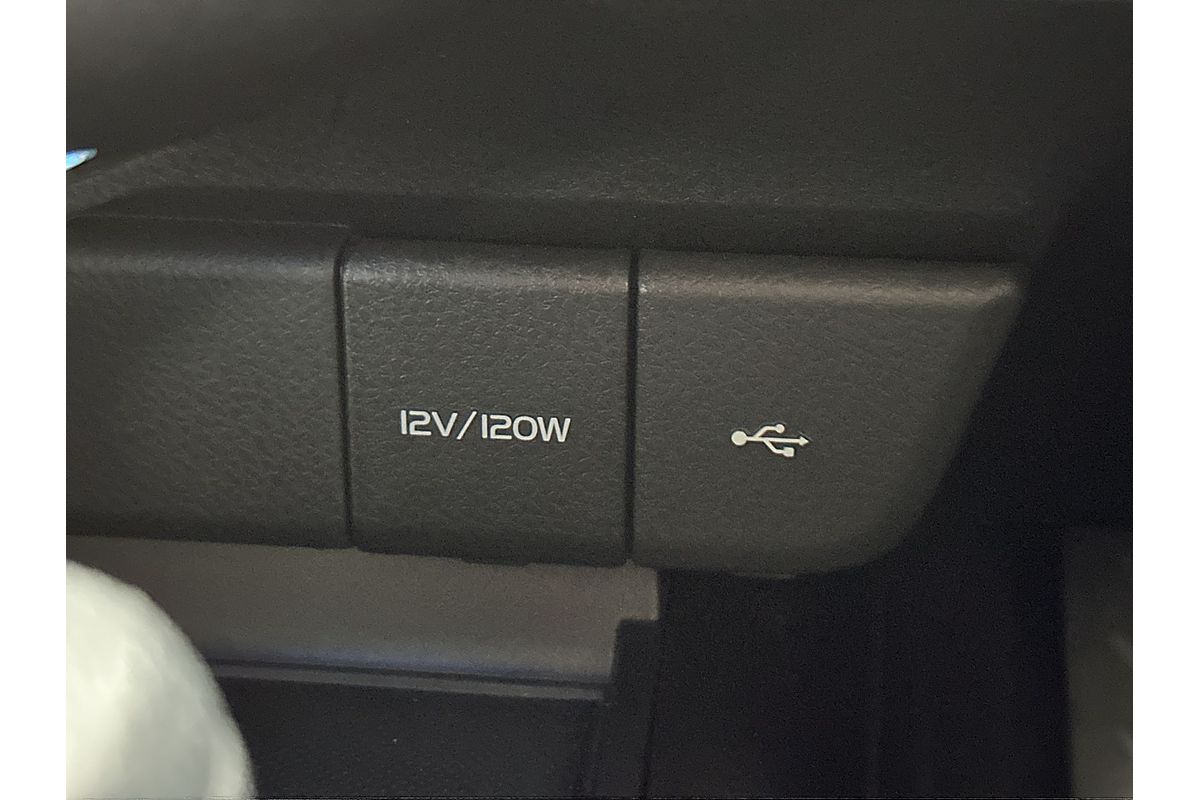 2024 Toyota Camry Ascent AXVH70R