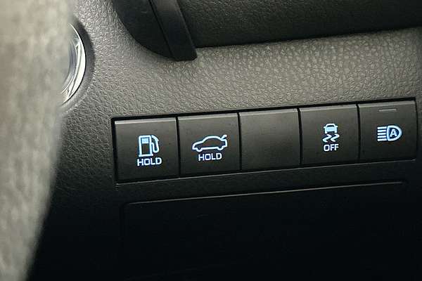 2024 Toyota Camry Ascent AXVH70R