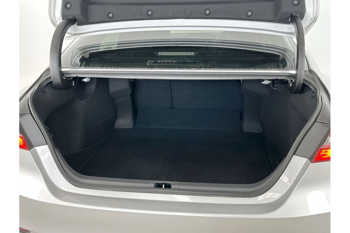 2024 Toyota Camry Ascent AXVH70R