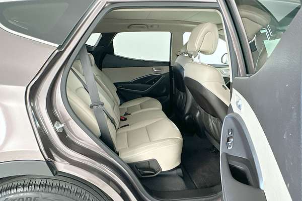 2014 Hyundai Santa Fe Highlander DM
