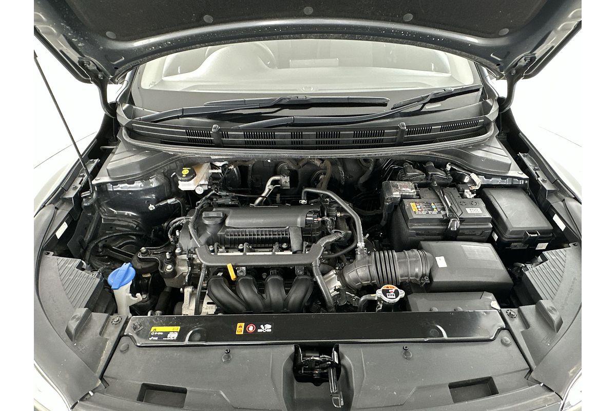 2022 Kia Stonic S YB