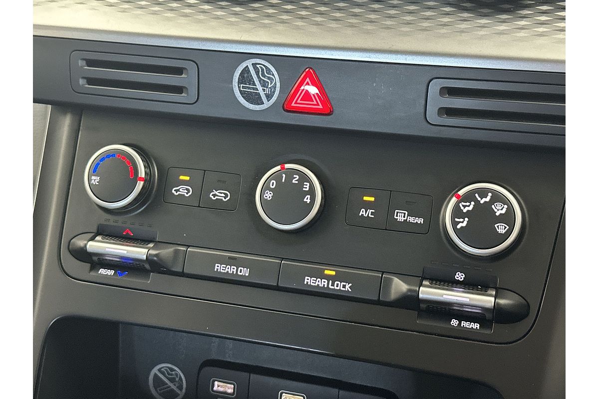 2022 Kia Carnival S KA4