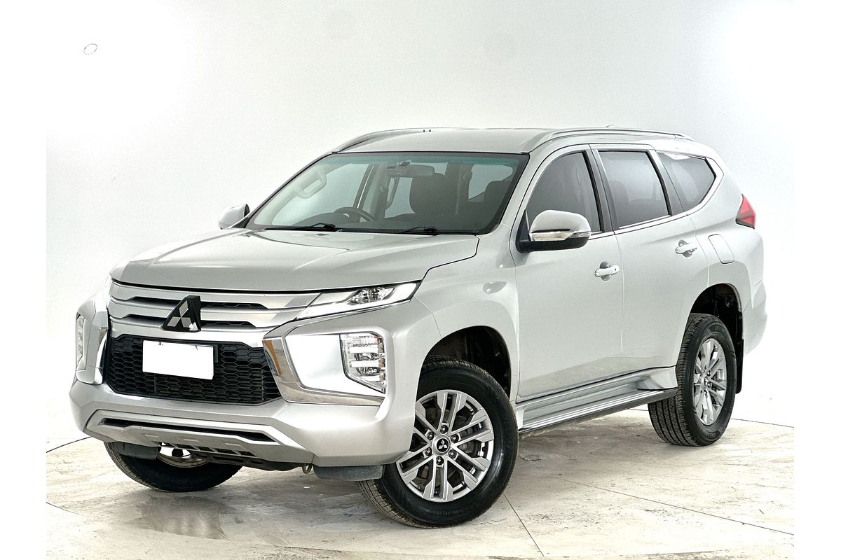 2020 Mitsubishi Pajero Sport GLX QF