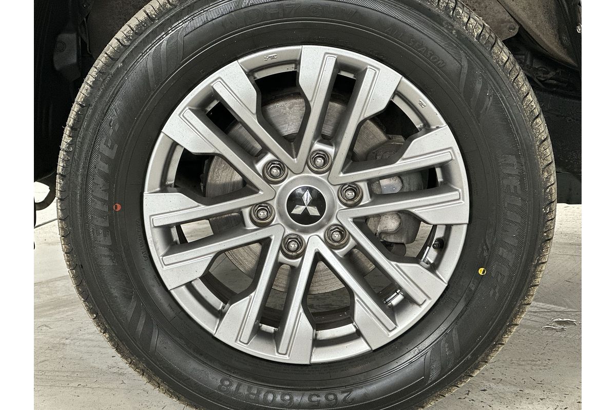 2020 Mitsubishi Pajero Sport GLX QF