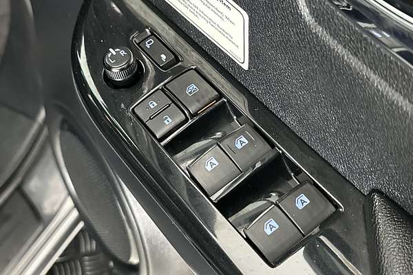 2020 Toyota Hilux Rogue GUN126R 4X4