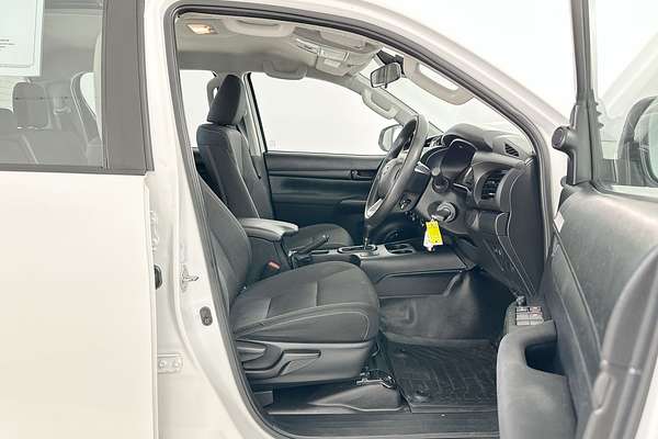 2022 Toyota Hilux SR GUN126R 4X4