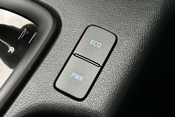 2022 Toyota Hilux SR GUN126R 4X4