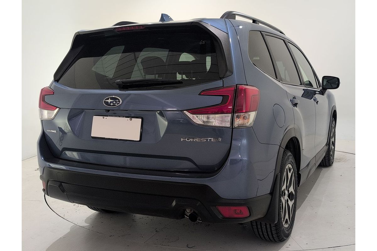 2021 Subaru Forester 2.5i S5