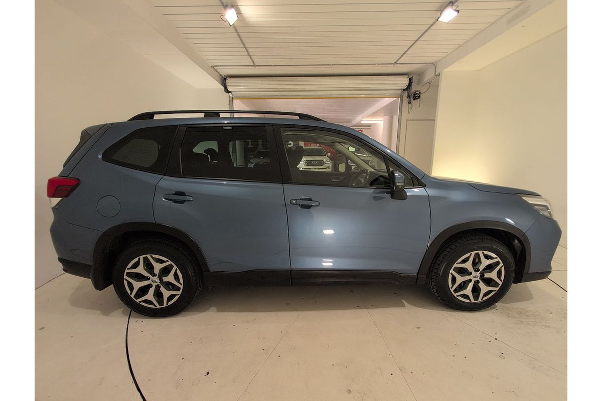 2021 Subaru Forester 2.5i S5