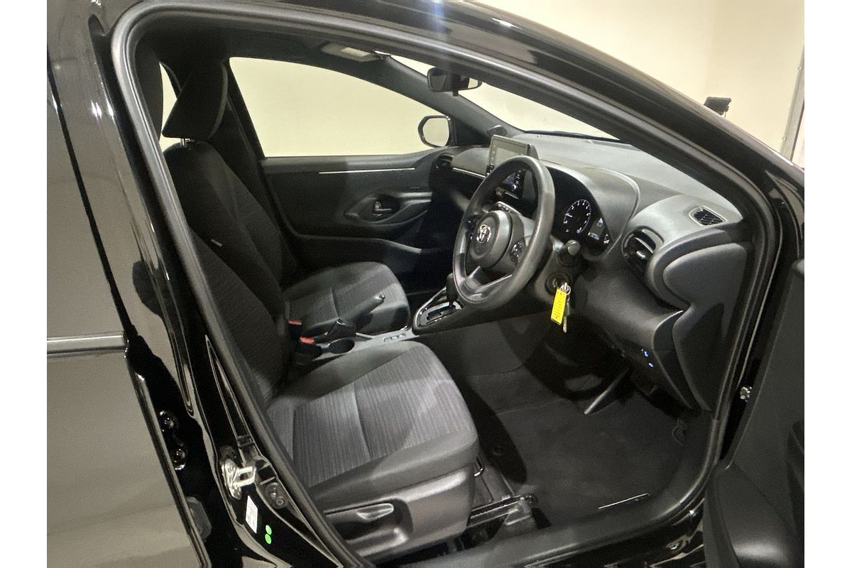 2023 Toyota Yaris Ascent Sport MXPA10R