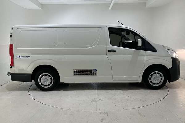 2025 Toyota Hiace GDH300R LWB