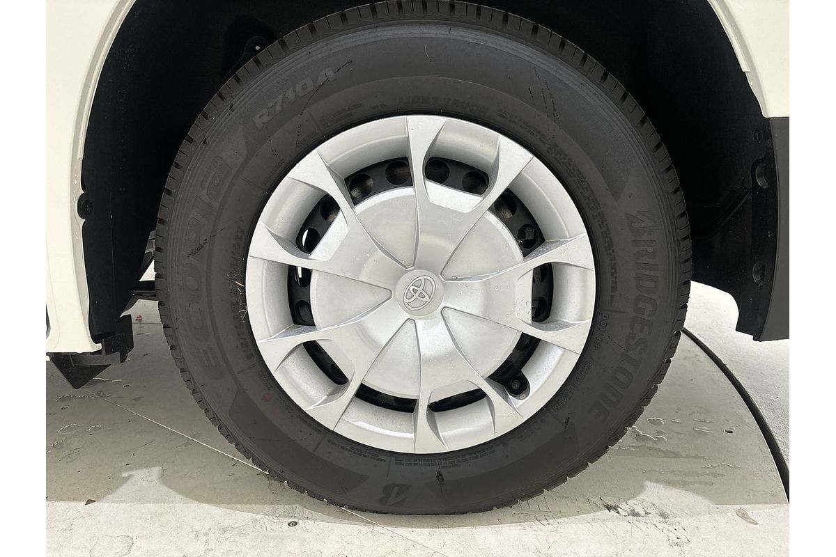 2025 Toyota Hiace GDH300R LWB