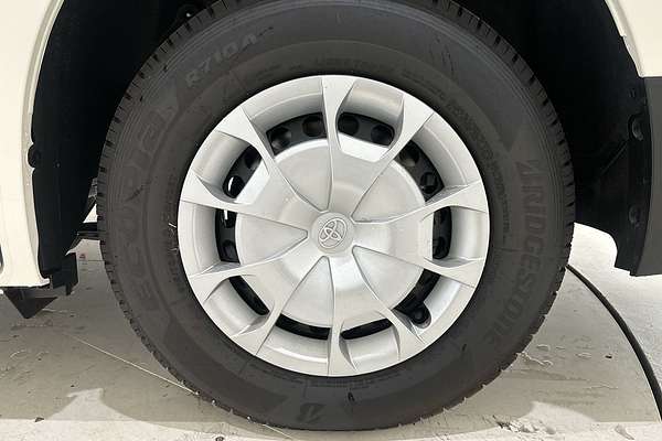 2025 Toyota Hiace GDH300R LWB