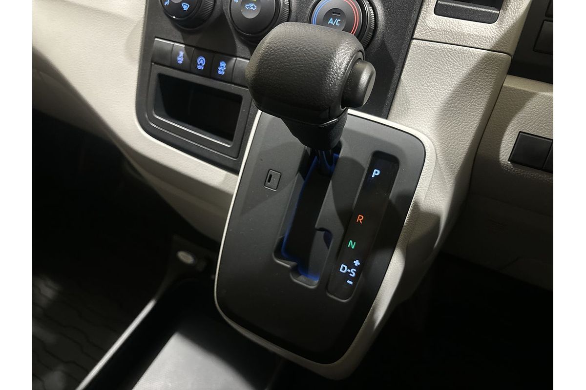2025 Toyota Hiace GDH300R LWB