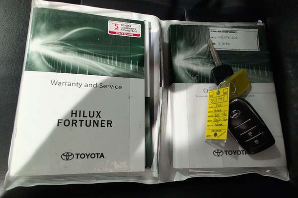2021 Toyota Hilux SR5 GUN126R 4X4