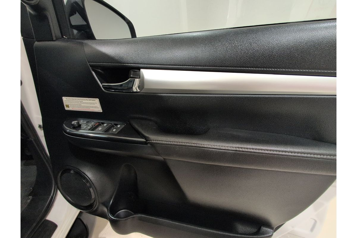 2021 Toyota Hilux SR5 GUN126R 4X4