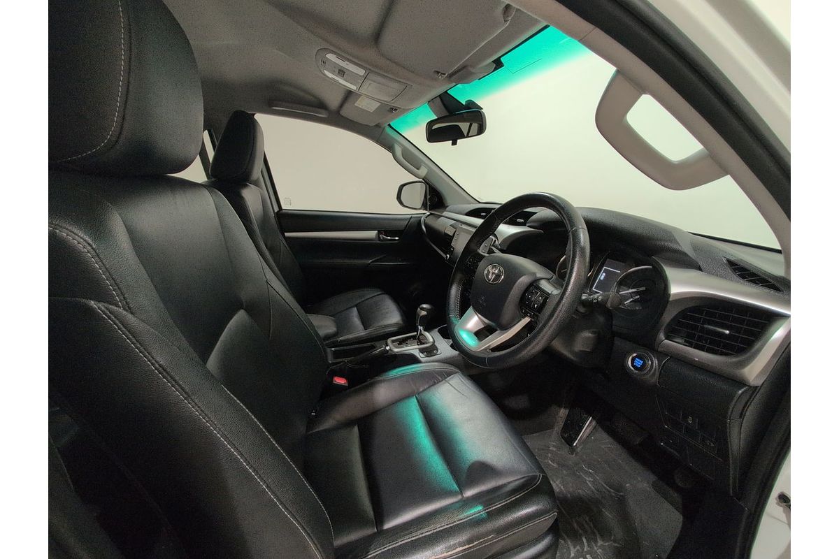 2021 Toyota Hilux SR5 GUN126R 4X4