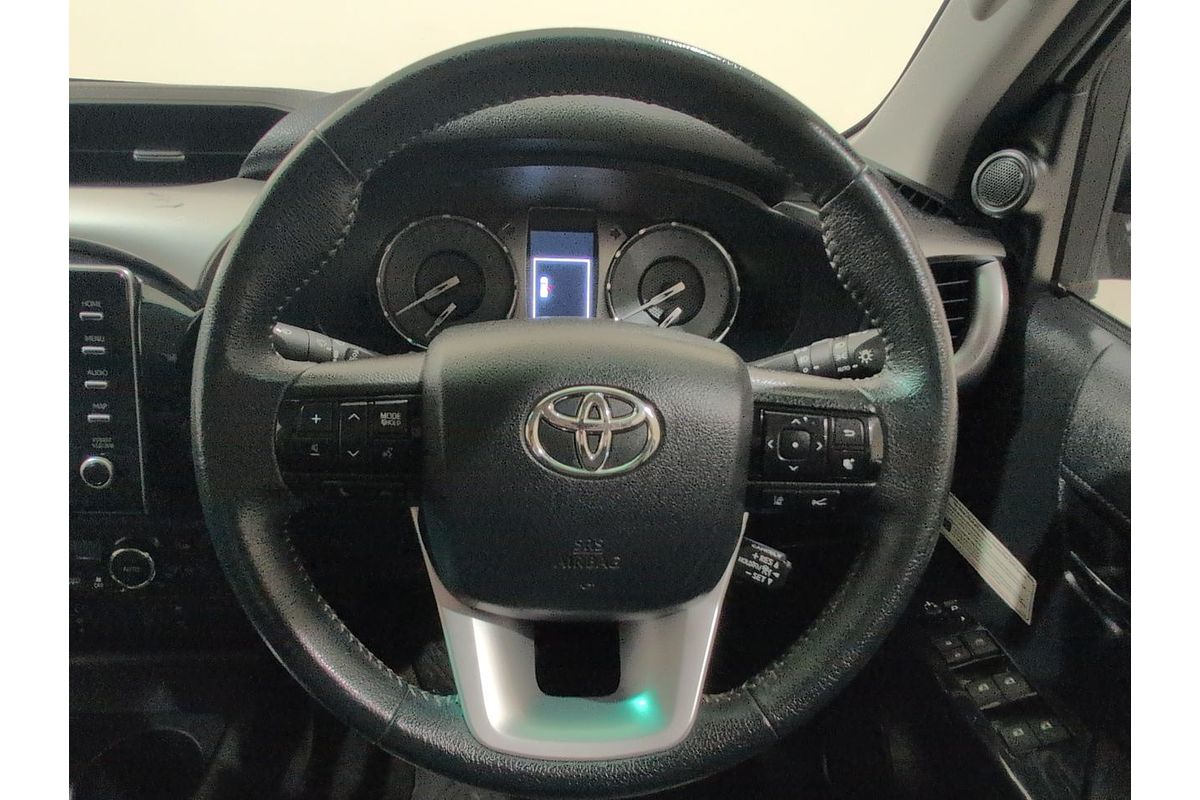 2021 Toyota Hilux SR5 GUN126R 4X4