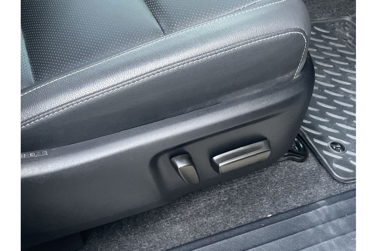 2022 Toyota Hilux Rugged X GUN126R 4X4