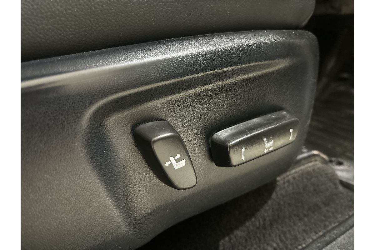 2016 Toyota Hilux SR5 GUN126R 4X4