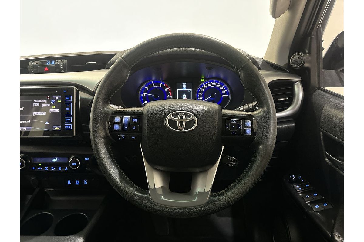 2016 Toyota Hilux SR5 GUN126R 4X4