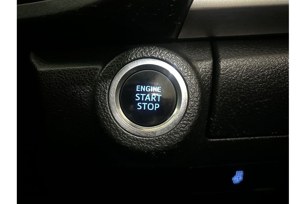 2016 Toyota Hilux SR5 GUN126R 4X4