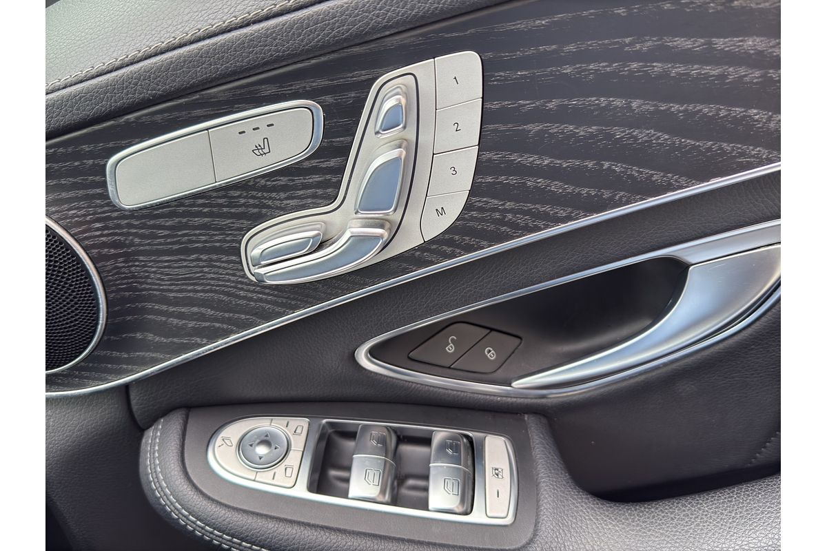 2017 Mercedes-Benz C-Class C 200 AMG LINE 2.0P