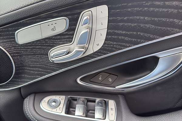 2017 Mercedes-Benz C-Class C 200 AMG LINE 2.0P
