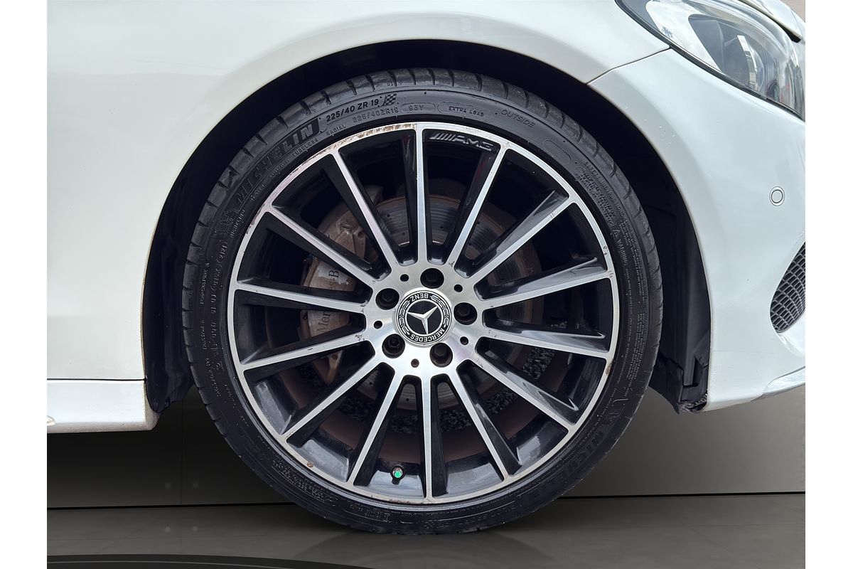 2017 Mercedes-Benz C-Class C 200 AMG LINE 2.0P