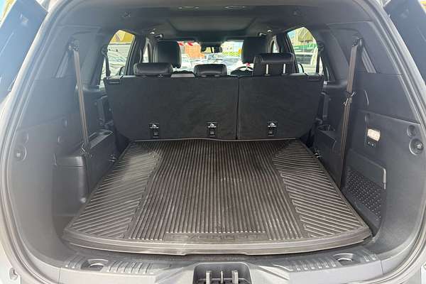 2023 Ford Everest Platinum 3.0L