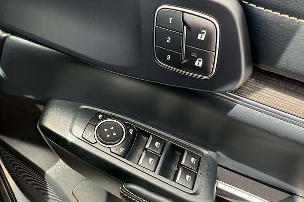 2023 Ford Everest Platinum 3.0L