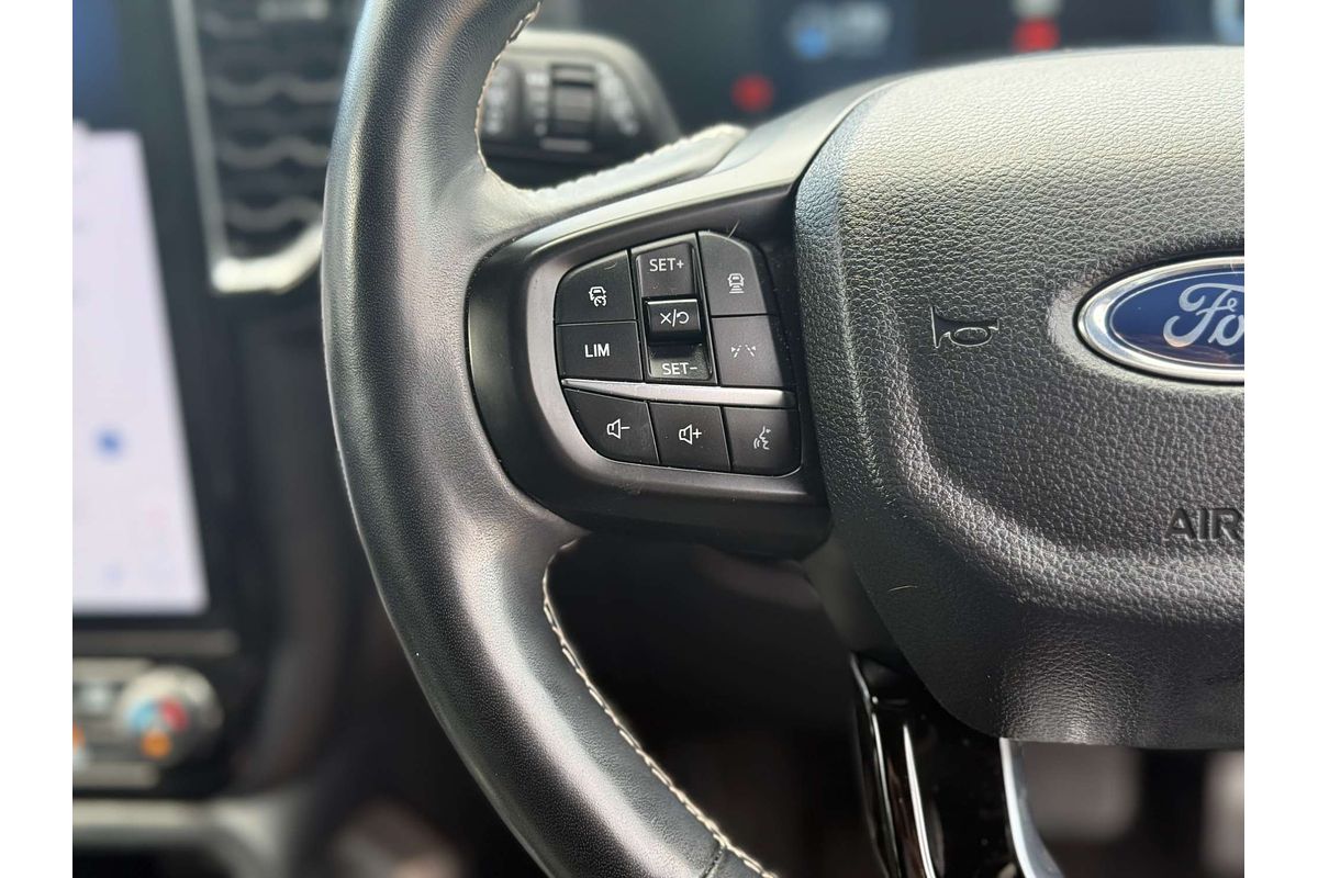 2023 Ford Everest Platinum 3.0L