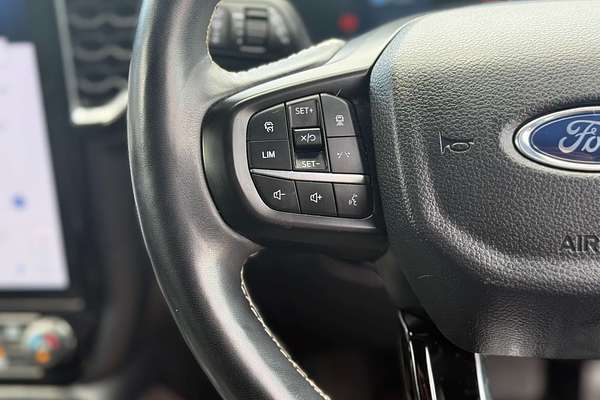 2023 Ford Everest Platinum 3.0L