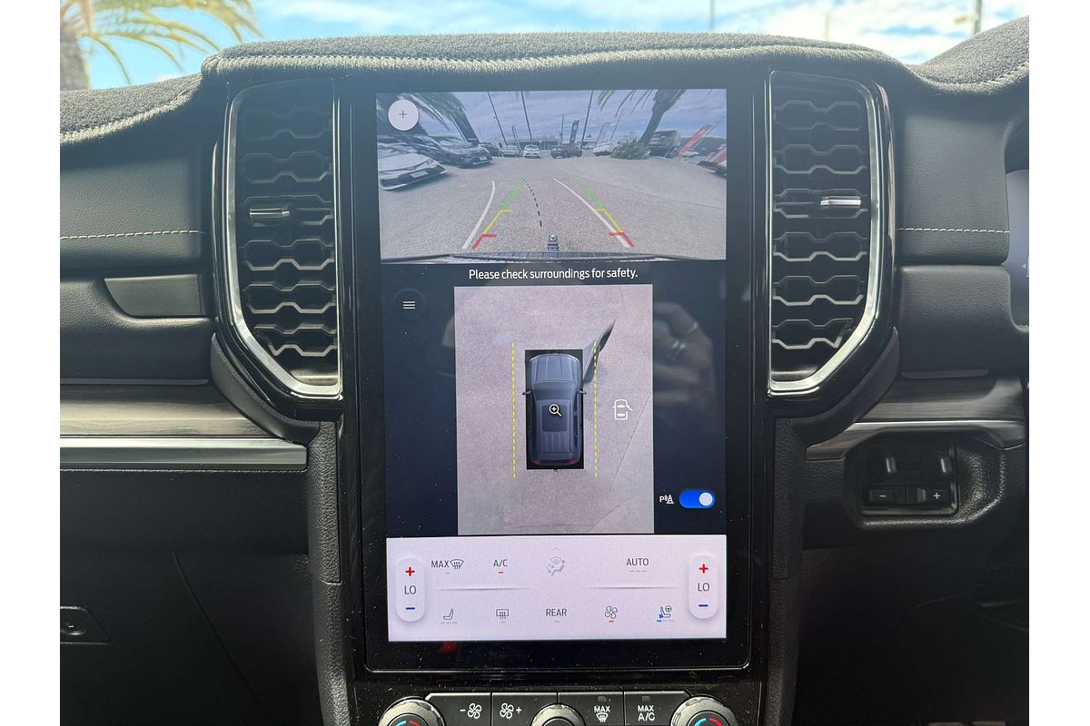 2023 Ford Everest Platinum 3.0L