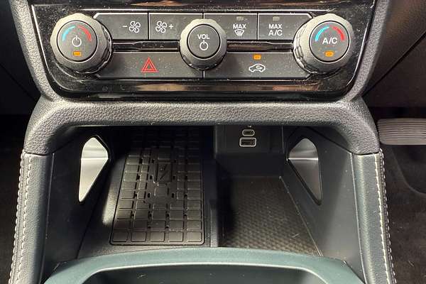 2023 Ford Everest Platinum 3.0L