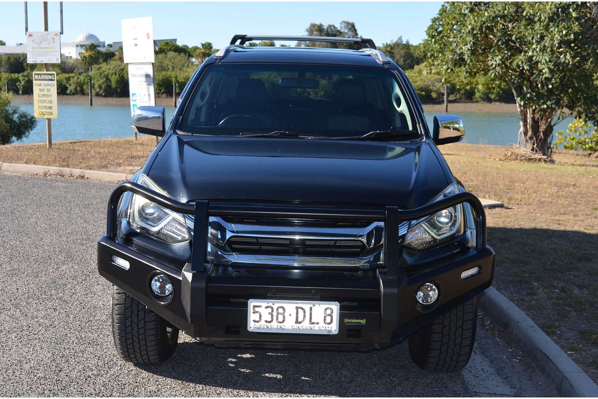 2021 Isuzu MU-X LS-T