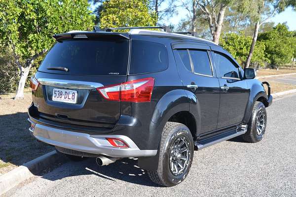 2021 Isuzu MU-X LS-T