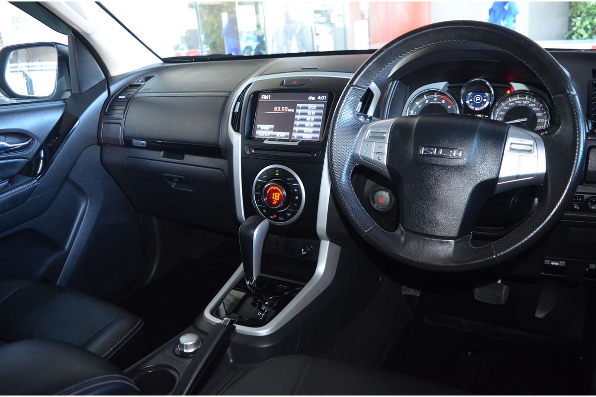 2021 Isuzu MU-X LS-T