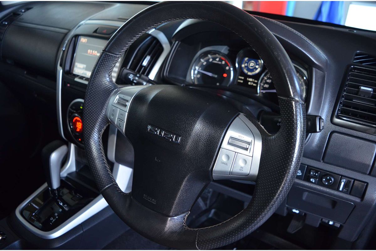 2021 Isuzu MU-X LS-T