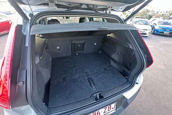 2019 Volvo XC40 T4 Momentum
