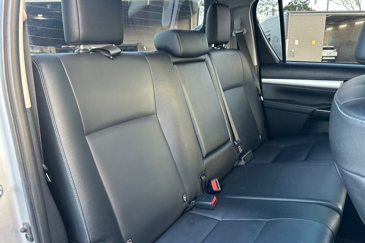 2024 Toyota Hilux Hilux 4x4 SR5 2.8L T Diesel Automatic Double Cab