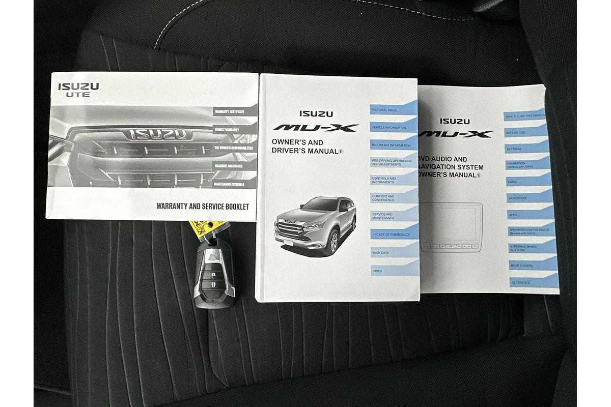 2022 Isuzu MU-X LS-M