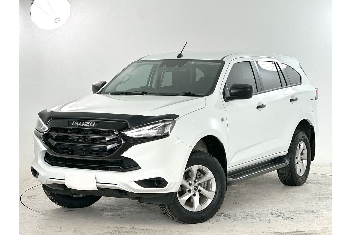 2022 Isuzu MU-X LS-M